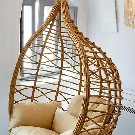 Couette-café Allure Breeze Oia (Santorini)